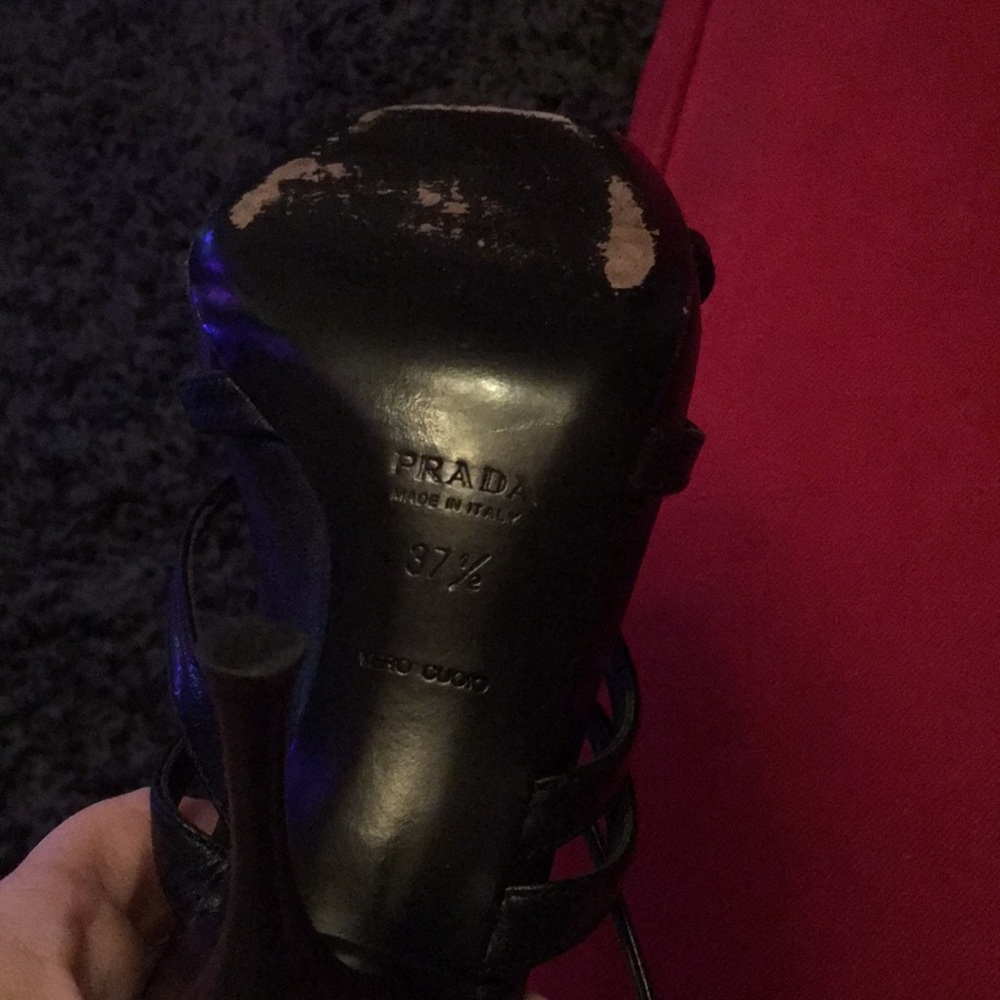 Prada sandles. - Picture 4 of 4